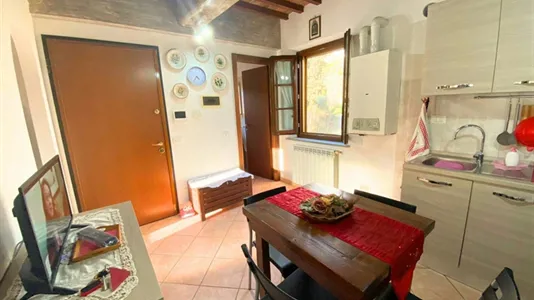 Houses in Montespertoli - photo 3