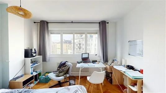 Rooms in Saint-Julien-en-Genevois - photo 4