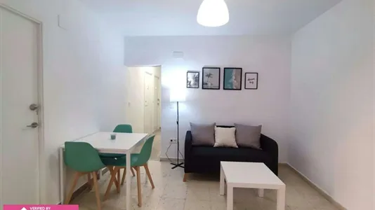 Rooms in Granada - photo 5