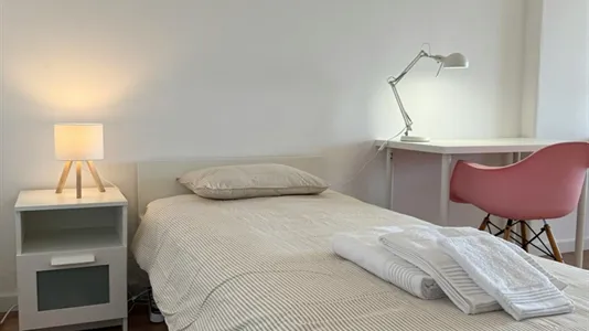 Rooms in Almada - photo 3