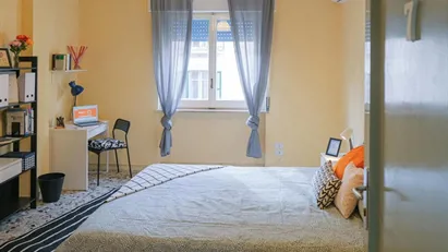 Room for rent in Napoli Municipalità 10, Naples