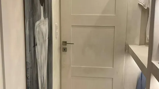 Rooms in Athens Agios Nikolaos - photo 4