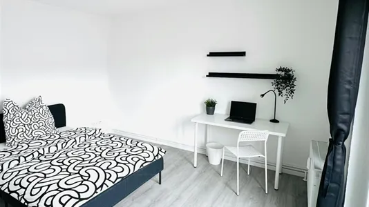 Rooms in Berlin Friedrichshain-Kreuzberg - photo 5