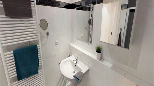 Rooms in Lyon - photo 10