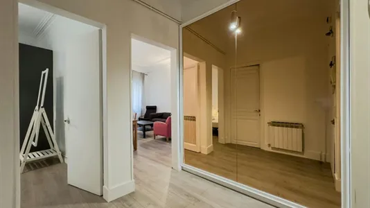 Apartments in Barcelona Ciutat Vella - photo 5