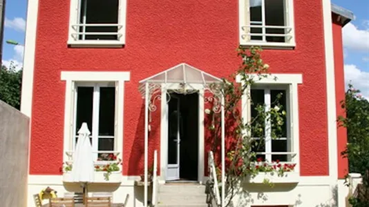 Houses in Boulogne-Billancourt - photo 3