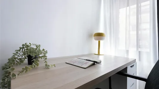 Rooms in Madrid Chamberí - photo 4