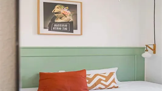 Rooms in Madrid Centro - photo 5