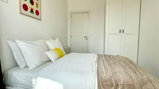 Rooms in Madrid Centro - photo 7