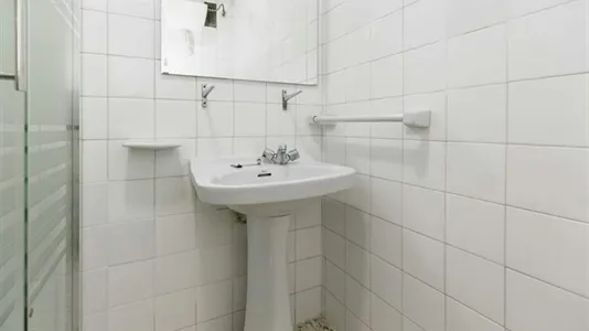 Rooms in Granada - photo 6