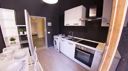 Rooms in Florence - photo 9