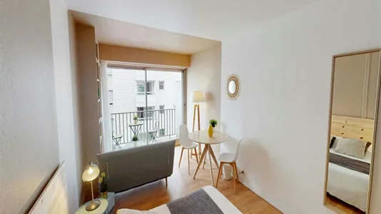 Rooms in Paris 19ème arrondissement - photo 3