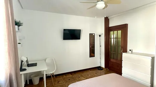 Rooms in Madrid Salamanca - photo 5