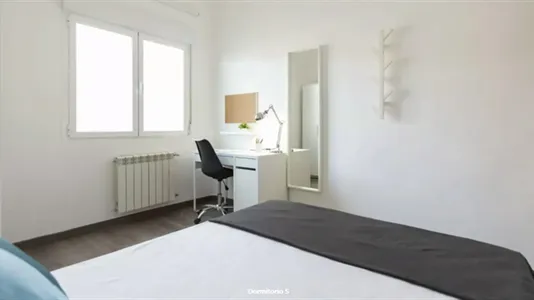 Rooms in Las Barranquillas - photo 4