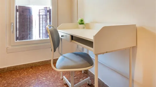 Rooms in Verona - photo 2