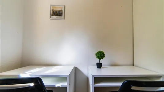 Apartments in L'Haÿ-les-Roses - photo 6