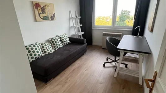 Apartments in Maria Enzersdorf - photo 4