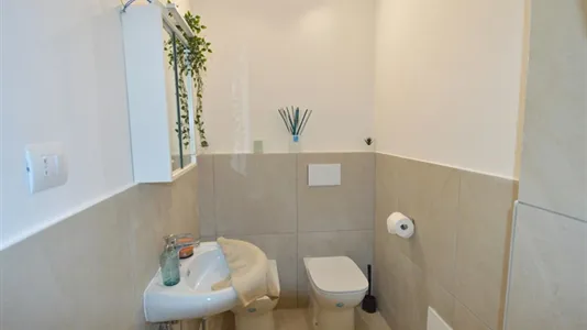 Rooms in Modena - photo 9