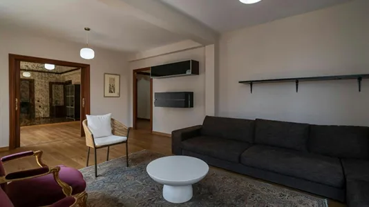 Apartments in Valencia Ciutat Vella - photo 4