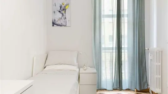 Rooms in Milano Zona 2 - Stazione Centrale, Gorla, Turro, Greco, Crescenzago - photo 10