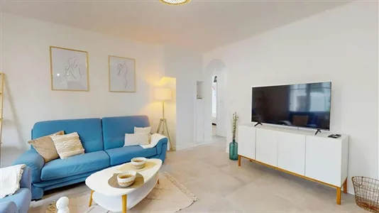 Rooms in Lyon - photo 3
