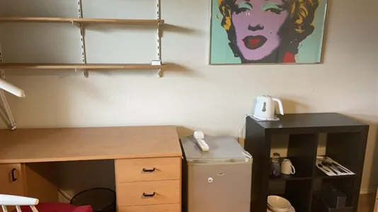 Rooms in Solna - photo 2