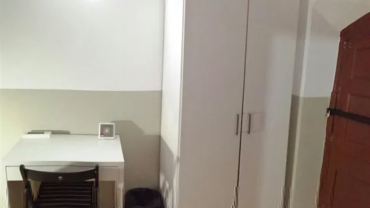 Rooms in Barcelona Ciutat Vella - photo 6