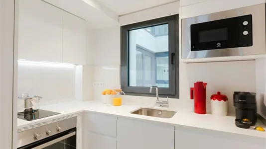 Rooms in Málaga - photo 5