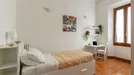 Room for rent, Florence, Toscana, &lt;span class=&quot;blurred street&quot; onclick=&quot;ProcessAdRequest(8104097)&quot;&gt;&lt;span class=&quot;hint&quot;&gt;See streetname&lt;/span&gt;[xxxxxxxxxxxxx]&lt;/span&gt;