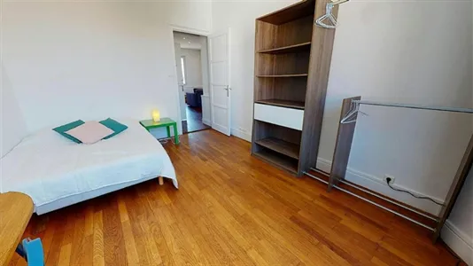 Apartments in Lyon - photo 7