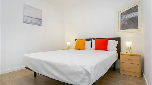 Apartments in Barcelona Eixample - photo 8