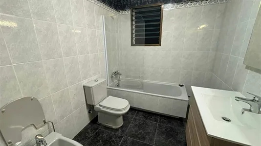 Rooms in Murcia - photo 9