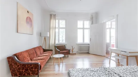 Apartments in Berlin Neukölln - photo 7