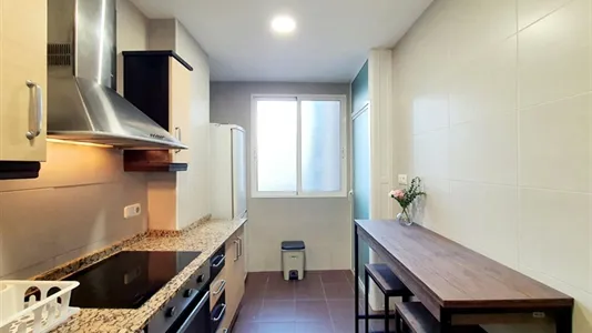 Apartments in Valencia Ciutat Vella - photo 6
