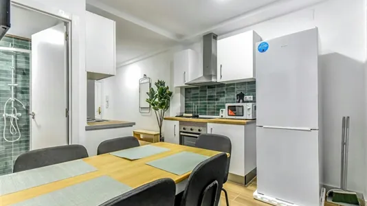 Rooms in Valladolid - photo 5