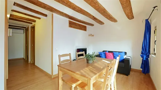 Rooms in Barcelona Ciutat Vella - photo 10