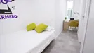 Room for rent, Madrid Moncloa-Aravaca, Madrid, &lt;span class=&quot;blurred street&quot; onclick=&quot;ProcessAdRequest(12884956)&quot;&gt;&lt;span class=&quot;hint&quot;&gt;See streetname&lt;/span&gt;[xxxxxxxxxxxxx]&lt;/span&gt;