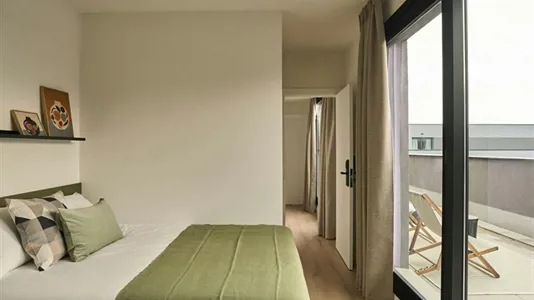 Apartments in Madrid Centro - photo 2