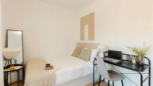 Rooms in Tavernes Blanques - photo 2