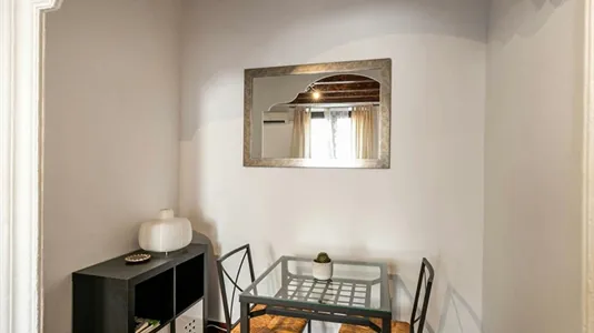 Apartments in Barcelona Ciutat Vella - photo 6