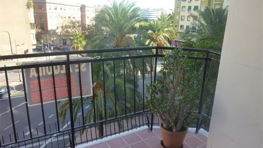 Rooms in Valencia L'Eixample - photo 4