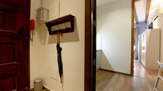 Apartments in Barcelona Ciutat Vella - photo 10
