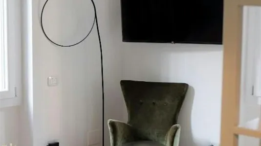 Apartments in Milano Zona 8 - Fiera, Gallaratese, Quarto Oggiaro - photo 5