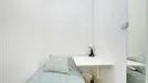 Room for rent, Lisbon (region), &lt;span class=&quot;blurred street&quot; onclick=&quot;ProcessAdRequest(11160030)&quot;&gt;&lt;span class=&quot;hint&quot;&gt;See streetname&lt;/span&gt;[xxxxxxxxxxxxx]&lt;/span&gt;