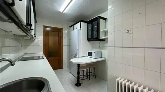 Rooms in Granada - photo 4