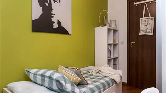 Rooms in Milano Zona 5 - Vigentino, Chiaravalle, Gratosoglio - photo 4