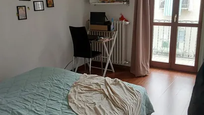 Room for rent in Turin, Piemonte