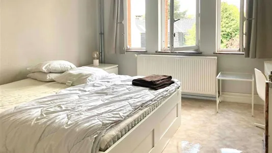 Rooms in Brussels Sint-Agatha-Berchem - photo 4