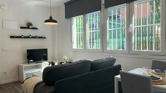 Apartments in Madrid Ciudad Lineal - photo 1