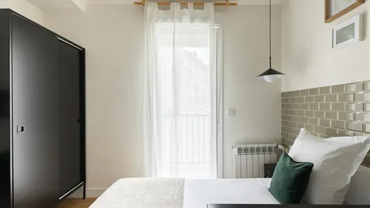 Rooms in Bilbao - photo 9